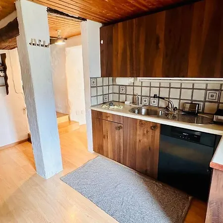 Casa Cradd, Spacious House Near Flims Διαμέρισμα *