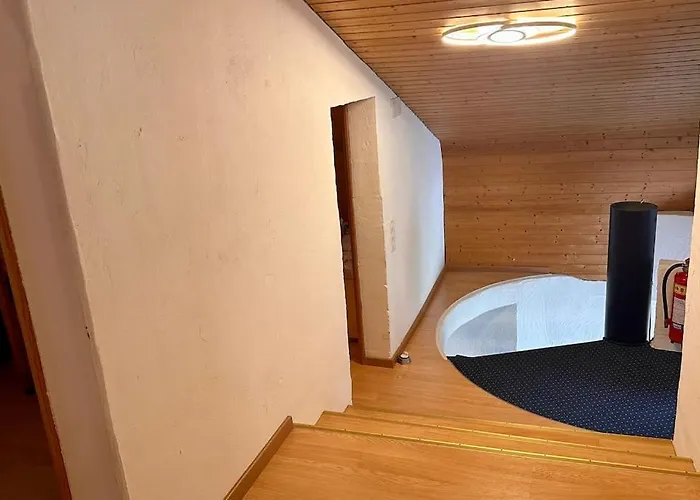 Daire Casa Cradd, Spacious House Near Flims *