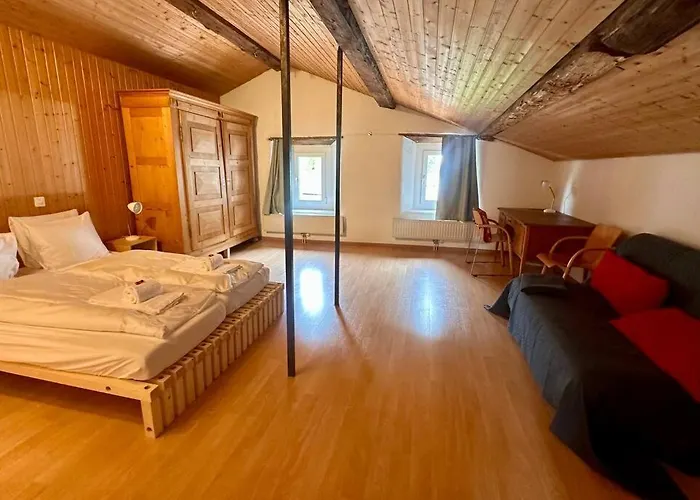 Casa Cradd, Spacious House Near Flims דירה