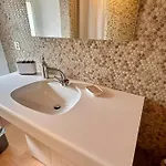 Casa Cradd, Spacious House Near Flims Apartment *