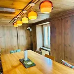 Casa Cradd, Spacious House Near Flims Apartment *